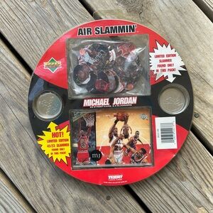 Michael Jordan Air Slammin' Street Caps Set